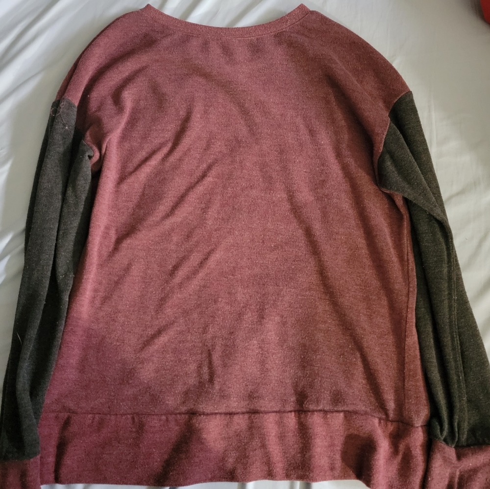 Long sleeve shirt